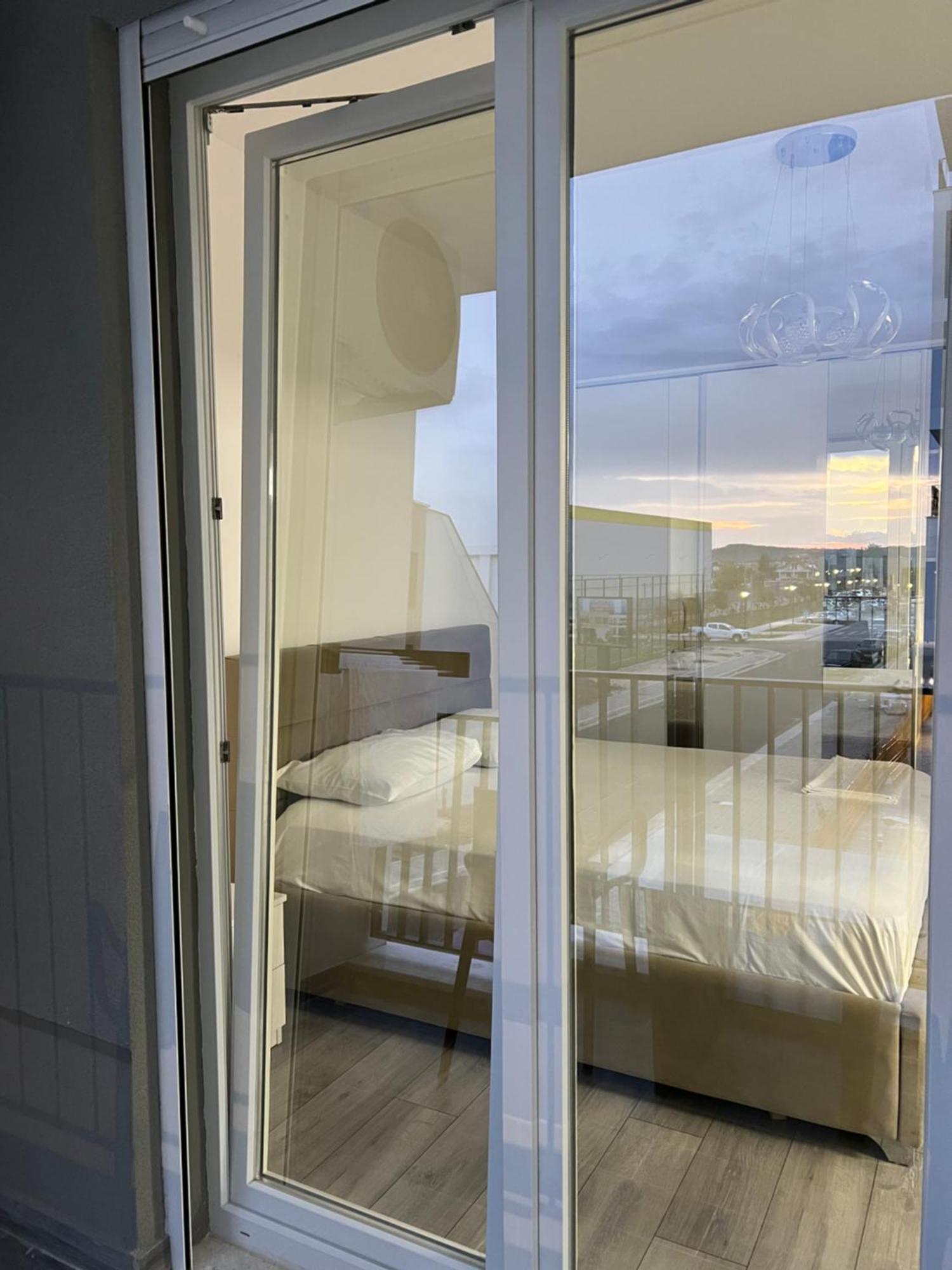 Bratti'S Apartment Near Tirana Center And Mother Teresa Airport Extérieur photo